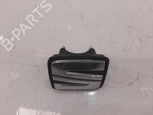 Tailgate handle SEAT LEON ST (5F8) 1.4 TSI | BP38059881C132 - Image 2