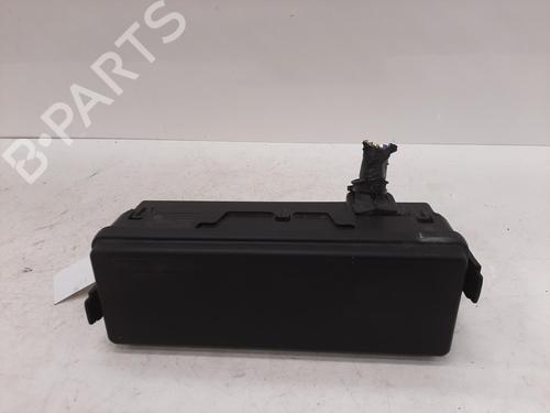 Used Fuse box Fuse box 26778384 26778384