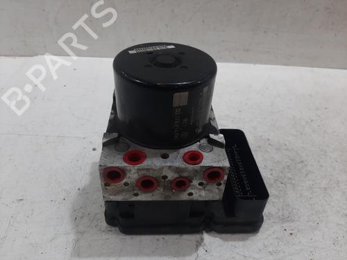 Used ABS pump VW TOURAN (1T3) 1.6 TDI (105 hp) 32529127
