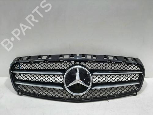 Used Grille MERCEDES-BENZ A-CLASS (W176) A 180 (176.042) (122 hp) 30359892