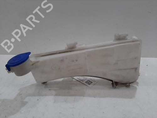 Used Windscreen washer tank VAUXHALL GRANDLAND X / GRANDLAND (A18) 1.5 Turbo D (75) (131 hp) 26855703