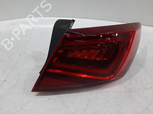 Used Right taillight SEAT LEON (5F1) 1.4 TSI (150 hp) 30324705