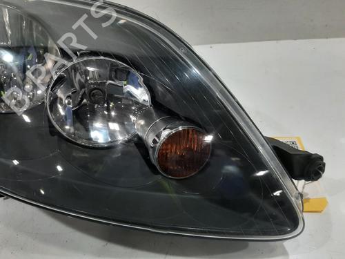 Right headlight VW GOLF PLUS V (5M1, 521) 1.4 TSI | BP26852639C29 