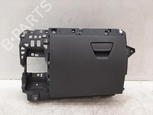 Used Glove box Glove box 37465310 37465310