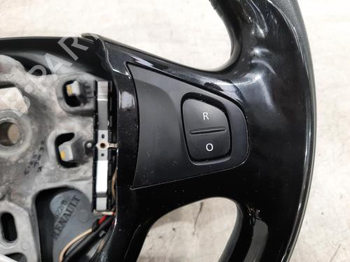 Steering wheel RENAULT CLIO IV (BH_) 1.2 16V | BP26756876C49 