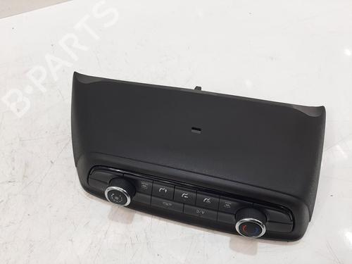Climate control VAUXHALL CROSSLAND X / CROSSLAND (P17) 1.2 (75) | BP26785188I5 