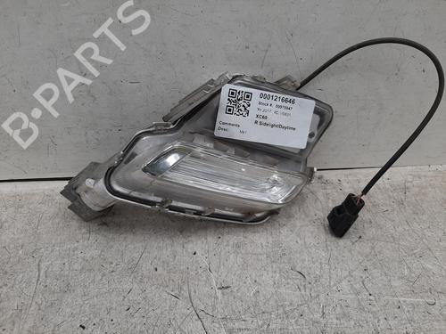 Used Right side indicator VOLVO XC60 I SUV (156) D5 AWD (220 hp) 26764464