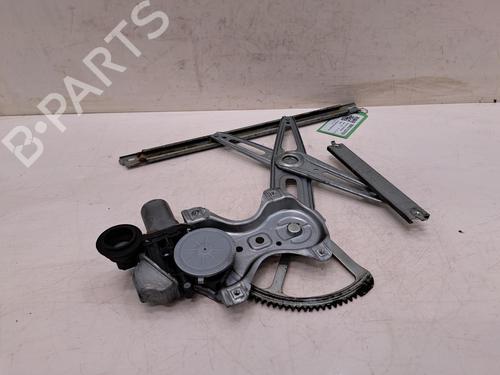 Used Front right window mechanism Front right window mechanism TOYOTA YARIS (_P13_) 1.3 (NSP130_, NSP130) (99 hp) 35768316 35768316