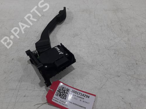 Used Pedal Pedal FIAT 500 (312_) 1.2 (312AXA1A) (69 hp) 34619984 34619984