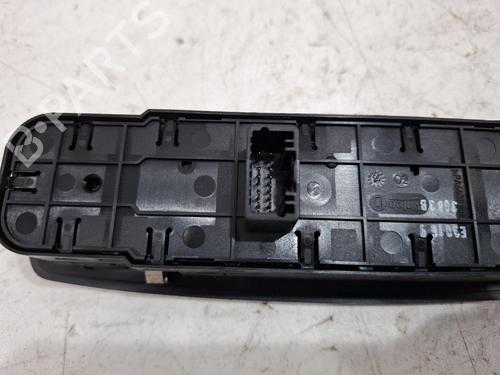 Right front window switch RENAULT MEGANE III Hatchback (BZ0/1_, B3_) 1.5 dCi (BZ09, BZ0D, BZ1W, BZ29, BZ14) | BP39694883I26  - Image 5