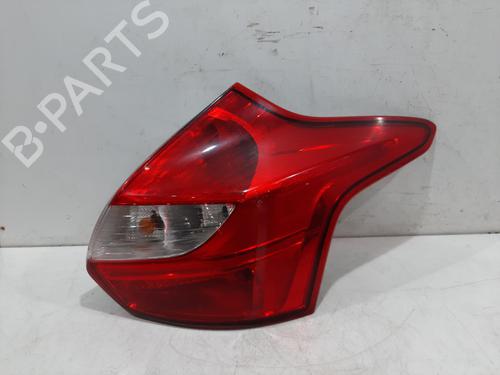 Used Right taillight FORD FOCUS III 1.0 EcoBoost (100 hp) 30260242