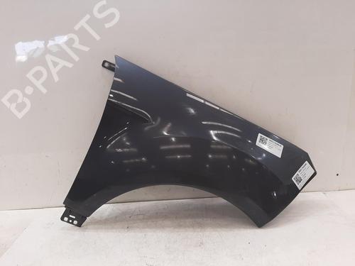 Used Right front fenders Right front fenders 37034248 37034248