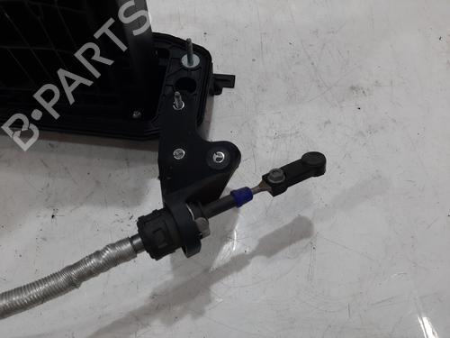 Gear lever AUDI Q2 (GAB, GAG) 35 TFSI | BP37172338M90 - Image 4
