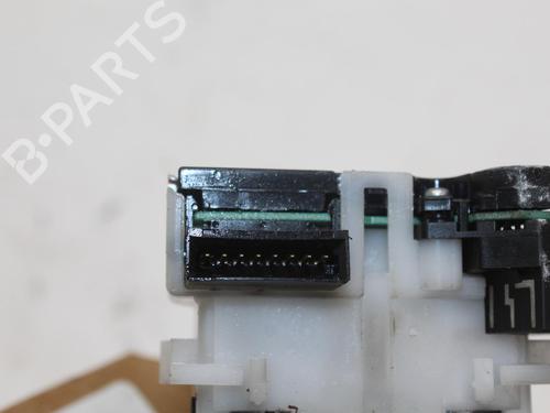 Used Switch NISSAN NAVARA NP300 (D40) 2.5 dCi 4WD (171 hp) 26835450