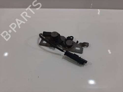 Used Hood lock Hood lock PEUGEOT EXPERT Van (V_) 1.6 BlueHDi 95 (95 hp) 33799960 33799960