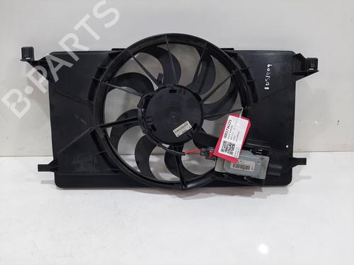 Used Radiator fan Radiator fan FORD FOCUS III 1.6 Ti (105 hp) 36451328 36451328