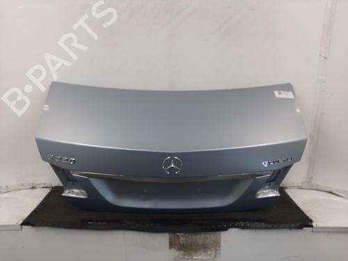 tailgate-mercedes-benz-e-class-w212-2009-2010-2011-2012-2013-2014-2015-2016-32144630 main image
