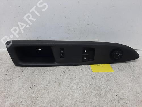 Used Switch VAUXHALL VIVA (C16) 1.0 (75 hp) 26844019