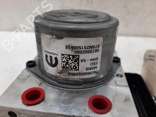 ABS pump VAUXHALL CORSA Mk V (F) 1.2 | BP37421971M43 - Image 2