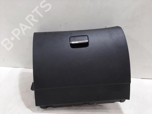 Used Glove box MERCEDES-BENZ B-CLASS Sports Tourer (W246, W242) B 180 (246.242) (122 hp) 30304093