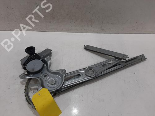 Used Front right window mechanism Front right window mechanism TOYOTA YARIS (_P13_) 1.3 (NSP130_, NSP130) (99 hp) 33318490 33318490