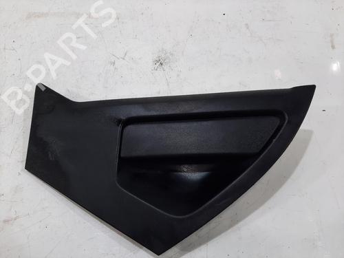 Used Rear right exterior door handle Rear right exterior door handle 30180176 30180176