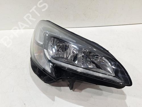 right-headlight-vauxhall-corsa-mk-iv-e-x15-2014-31999549 main image
