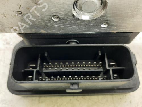 ABS pump RENAULT ZOE (BFM_) ZOE (BFMD) | BP26744735M43 