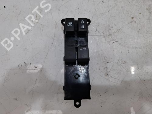 Used Right front window switch Right front window switch 39080536 39080536