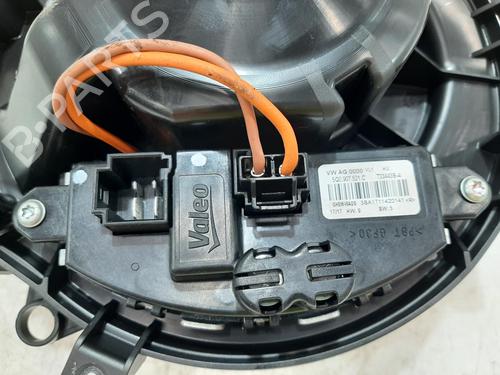 Heater blower motor SEAT LEON (5F1) 1.4 TSI | BP30304581M62