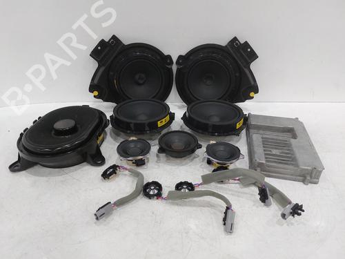 Speaker LAND ROVER DEFENDER Station Wagon (L663) D250 MHEV 4x4 | BP29235687E2 