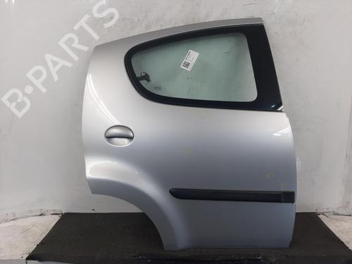 Used Right rear door PEUGEOT 107 (PM_, PN_) 1.0 (68 hp) 29946203