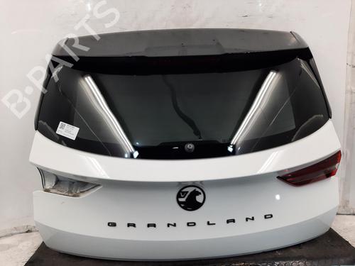 tailgate-vauxhall-grandland-x-grandland-a18-2017-31903504 main image