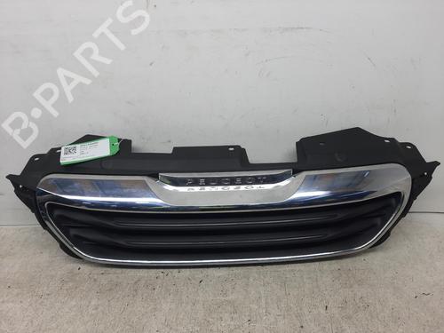 Used Grille PEUGEOT 108 1.0 VTi (69 hp) 26849138