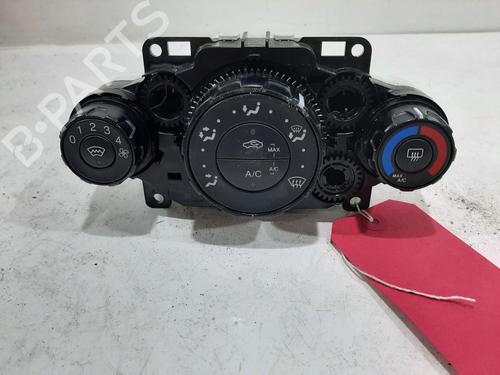 Used Climate control Climate control 37694100 37694100