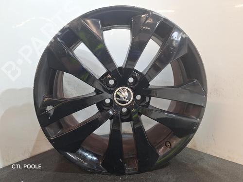 Used Rim Rim 39569770 39569770