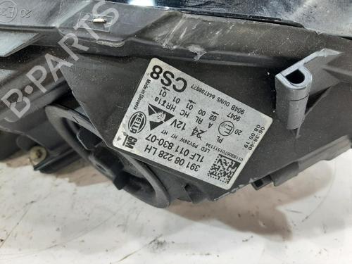 Left headlight VAUXHALL CORSA Mk IV (E) (X15) 1.4 | BP30286108C28