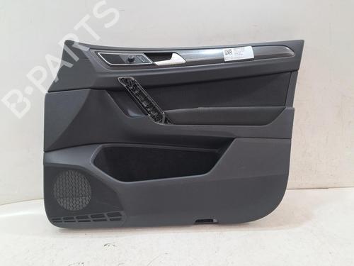 Høyre frontpanel Høyre frontpanel 37702509 37702509