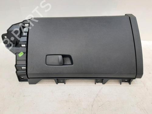 Used Glove box Glove box 39477343 39477343