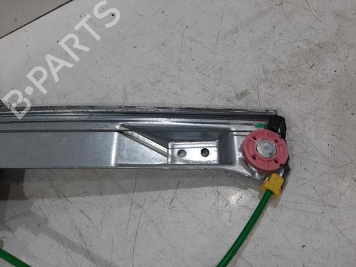 Front right window mechanism VAUXHALL CORSA Mk IV (E) (X15) 1.4 | BP31965091C23