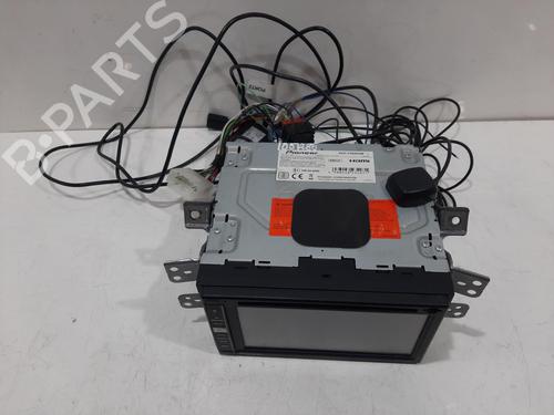 Bilradio Bilradio SUZUKI SWIFT IV (FZ, NZ) 1.2 (AZG412, ZC72S) (90 hp) 36697048 36697048