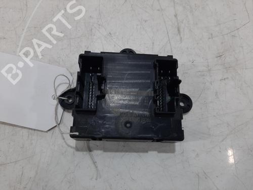 Used Control unit Control unit JAGUAR I-PACE (X590) EV400 AWD (400 hp) 33336121 33336121
