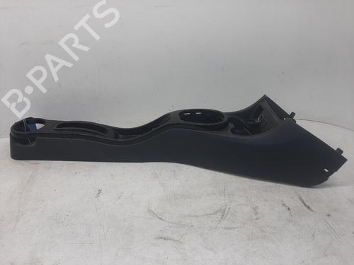 Used Middle console DACIA DUSTER (HS_) 1.5 dCi (HSMC) (107 hp) 26865171