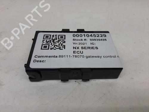 Used Control unit LEXUS NX (_Z1_) 300h AWD (AYZ15) (200 hp) 26745399