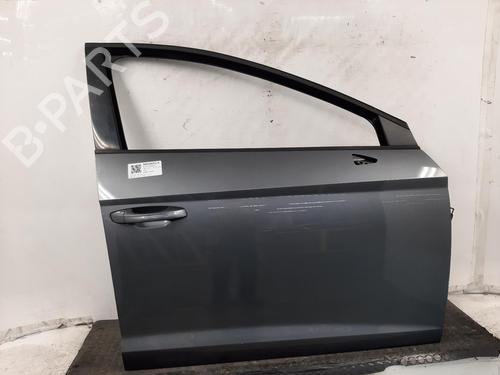 right-front-door-seat-leon-5f1-2012-2013-2014-2015-2016-2017-2018-2019-2020-2021-33179843 main image