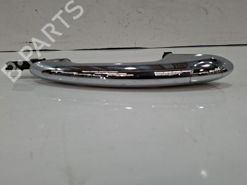 Used Front right exterior door handle Front right exterior door handle 38513369 38513369