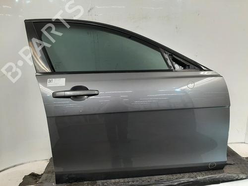 Used Right front door Right front door 38446945 38446945