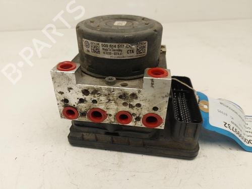Used ABS pump VW GOLF VII (5G1, BQ1, BE1, BE2) 1.4 TSI (122 hp) 26744988