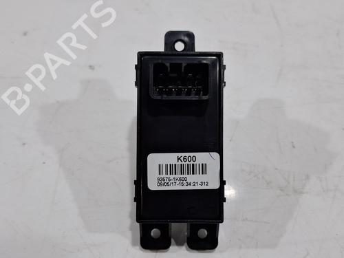 Left front window switch HYUNDAI ix20 (JC) 1.6 | BP39983439I27 - Image 3