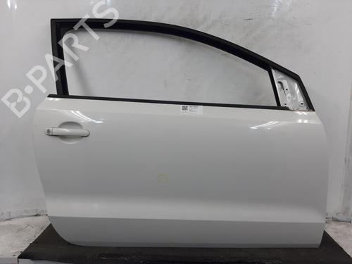 Used Right front door VW POLO V (6R1, 6C1) 1.2 (60 hp) 29524780